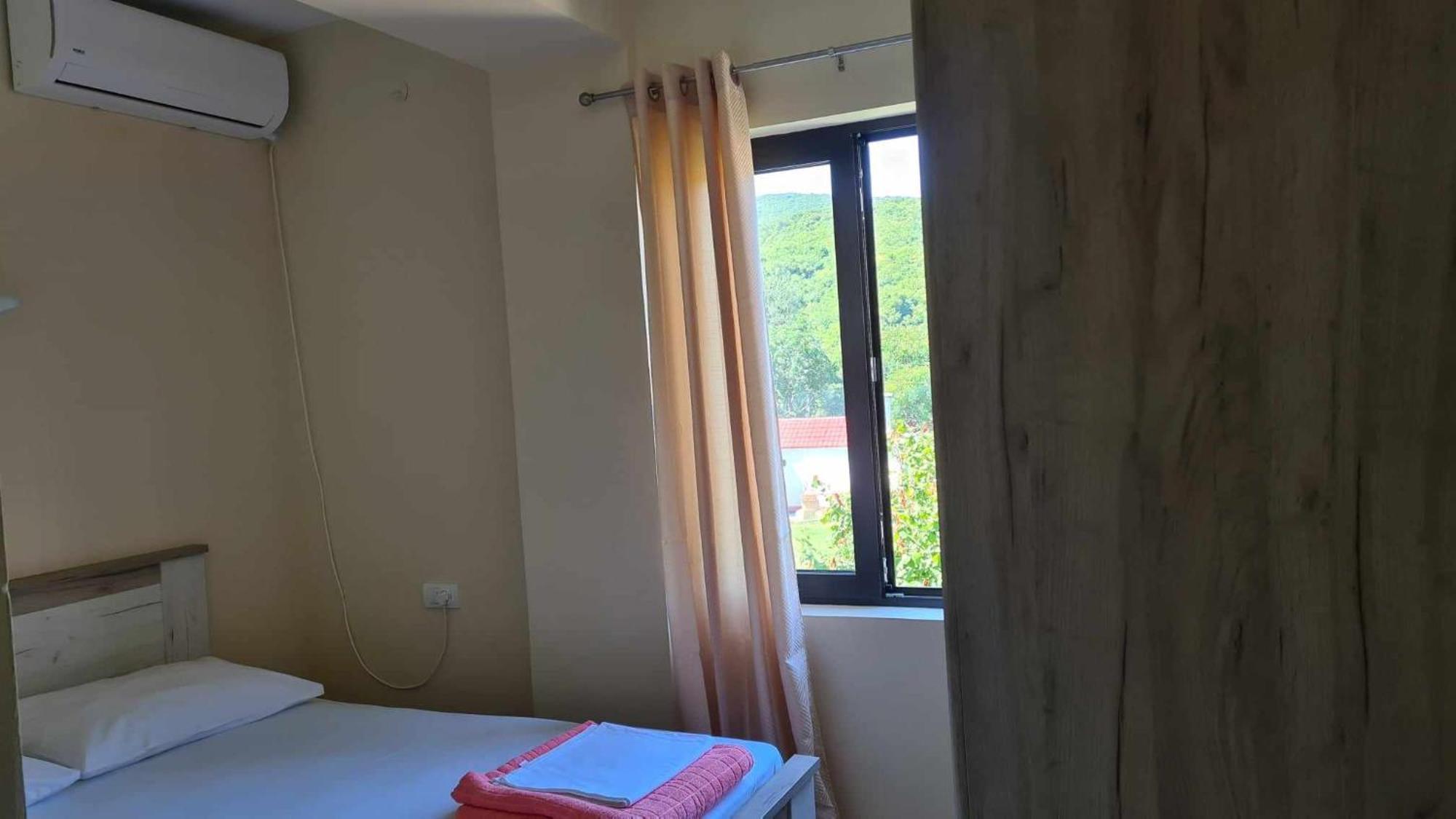 Apartments Ivetic كوتور المظهر الخارجي الصورة